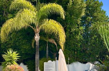 Luxury apartment in La Isla, Puerto Banus - Photo 4