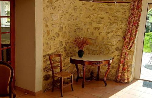 Country House in Lussan Near Pont du Gard - Photo 14