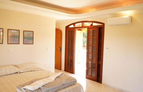 Casa de Fazenda Histórica, Mergulhada na Natureza, com Vista Panorâmica Deslumbrante e Grande Varanda a 2 km do Centro - Foto 5