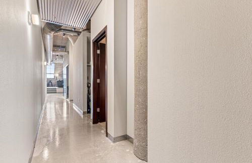 2KBD2BA Steps from Target Center+GYM+KTCHN+LNDRY - Foto 44