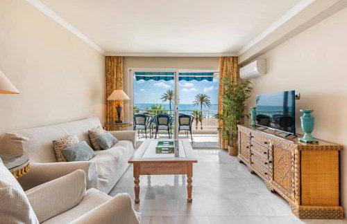 RgHost-Apartamento España en Paseo Marítimo - Foto 3