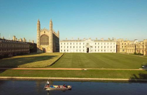 Stylish luxury on edge of Cambridge Free Parking Pass the Keys - Foto 69