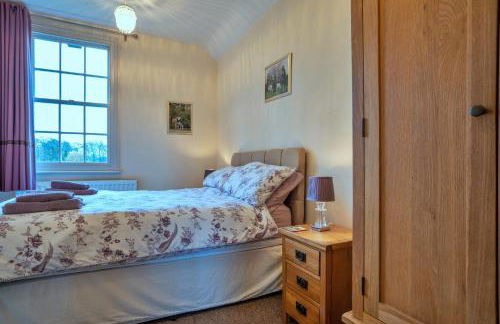 Finest Retreats - South Lodge at Longford - Photo 12