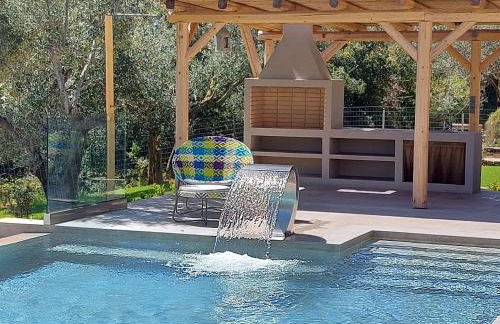 Elaiopetra Kefalonia - Stonehouse Hideaway with pool - Modern Luxury with Serene Sea and Mountain Views - Foto 14