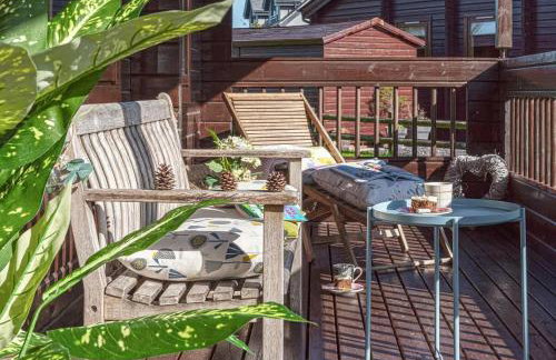 Scandi Cabin in Heart of Anglesey with Parking - Photo 27