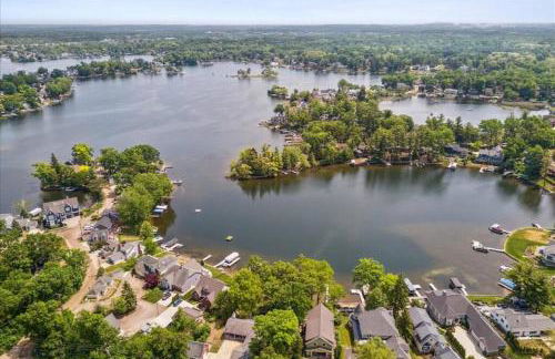 All Sports Lake House on Lake Orion! - Foto 27
