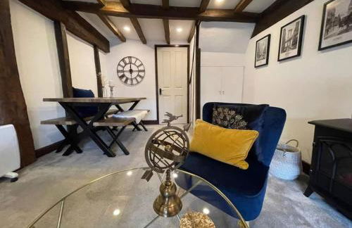 Town Centre Cottage - Photo 59