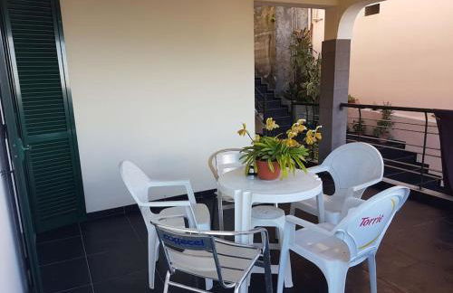 Villa panoramique 180m2 Vue Montagne 13 min Capitale Funchal - BBQ - Foto 22