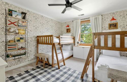 Lakeside Manor Sleeps 10 - Foto 33