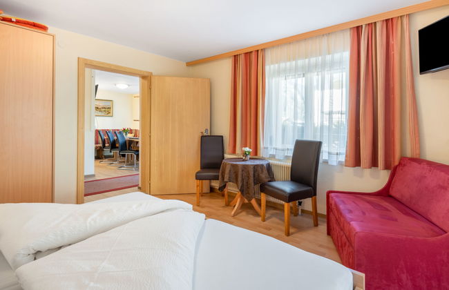 3 bedroom Apartment in Mayrhofen with garden and terrace - Photo 11