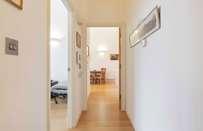 Beautiful 1 Bedroom Apartment in Shepherd's Bush - Foto 1