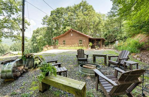 Screened Porch, Deck and Mtn Views Andrews Retreat! - Foto 3