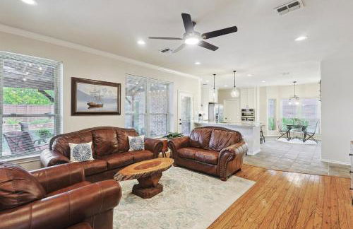 Vista Valley Vacay 5-BD w Pool & Cinema - Foto 7