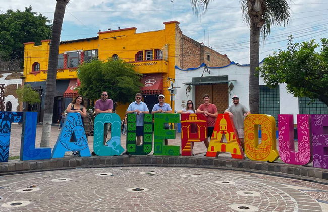 Tlaquepaque Tour - Photo 2