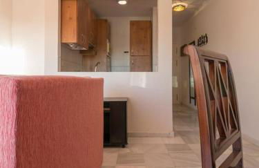 Fantástico ático con terraza, garaje, wifi, con todo para playa, piscina y casa y no facturar maletas! - Foto 9