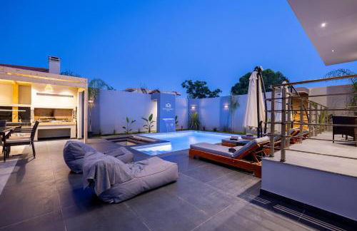 Μr & Μrs Grey -Private Luxury Villas - Foto 1