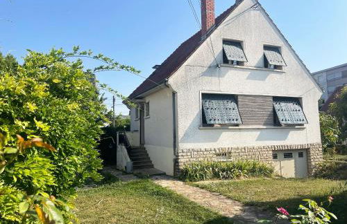 Chez Ludo - Dijon - Maison & jardin proche tramway et centre ville - Foto 17