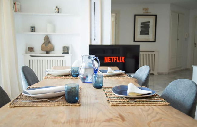 La Vue est Belle Apt de Luxe Avec vue sur mer - Foto 8