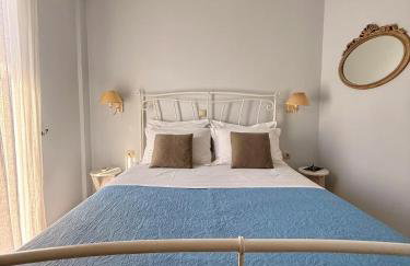 Trizonia View Beach House - Glyfada Village by MPS - Photo 19