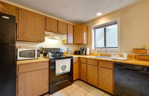 Dover Condo with Grill and Balcony 3 Mi to Mt Snow! - Foto 7