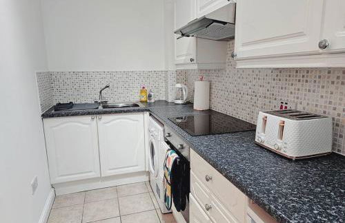 Tettenhall Cosy Apartment - Sleeps 4 - Foto 12