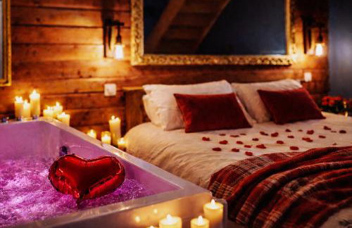 Le Chalet romantique, SPA XXL, 5 min centre ville, Écran cinéma, Lit king size, cascade d'eau - Photo 10