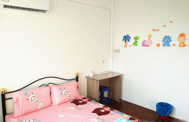 H Homestay - Semi D 1000Mbps (1Gbps) Wifi, Astro & Private Parking - Foto 4