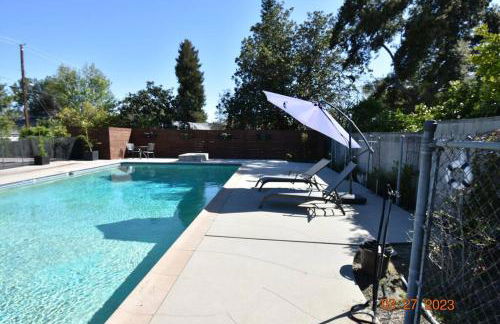 Spacious pool home in Pasadena - Foto 22