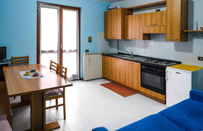 Inviting 1-bed Apartment With Box and Seeviews - Foto 1