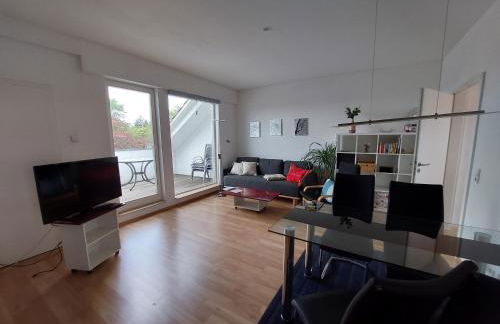 Fewo, 55 qm, voll ausgestattet, mit Süd-Loggia, Nähe Völkerschlachtdenkmal - Foto 3