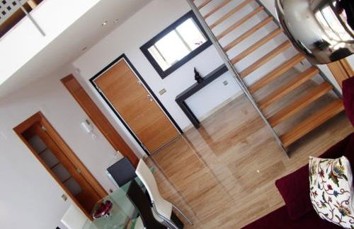 LUJOSO ATICO-DUPLEX FRENTE AL MAR - Photo 8