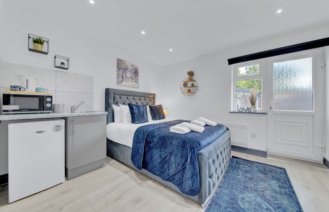 Lovely 1-bed Studio in Feltham - Foto 6
