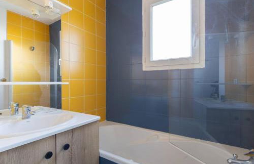 Appartement spacieux 8 pers, Peyragudes, terrasse, parking gratuit, avantages location ski - FR-1-695-44 - Foto 9