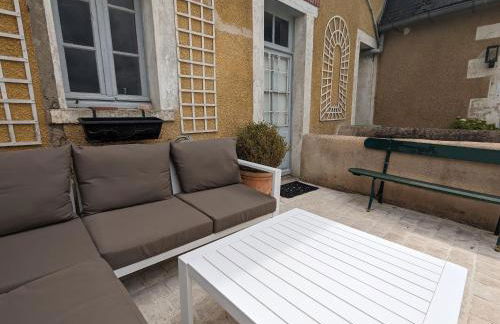 Charmant gîte au cœur du Berry avec jacuzzi et terrasse - FR-1-591-757 - Foto 24