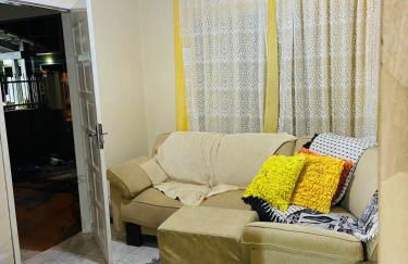 Lindo Sobrado SFS Enseada Beach - Photo 1