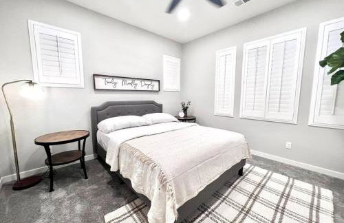 San Diego Luxury Oasis - Photo 10