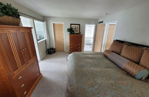 Beautifully Updated Lakefront Escape-Pets welcome! - Foto 45