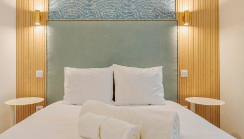 Downtown 42 - Photo 2, towels