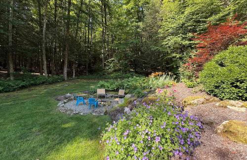 Beautiful House in the Woods, Huge Yard, Hot Tub - Foto 58