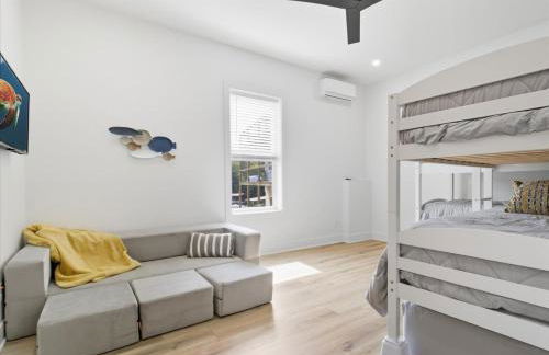 Expansive Deck, Private Dock, Boat Slip and Stunning Views - Foto 23