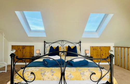 Stylish 3 Bed Apt Sea Views Near the Beach 2B - Foto 72