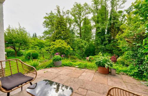 Beheizter Whirlpool und Panoramafenster vom Bett ins Grüne! - Foto 22