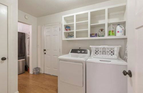 Tulsa Home Sweet Home - King Bed Near Expo, TU, Dtwn - Foto 28