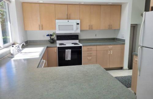 2 bdrm home in quiet neighborhood 2 blocks from beach - Foto 20