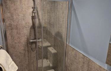 Lovely Cosy Two Bed Home,Peak District Gateway - Foto 13