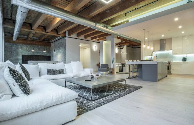 Spacious & Private 3 BDR Luxury Condo in Downtown - Foto 1