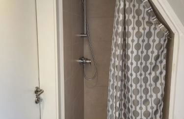 Gemütliche Wohnung mit großer Dachterrasse - Foto 13