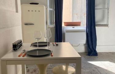 Grand F1 Centre Historique Ecusson 10Min Comédie - Foto 13