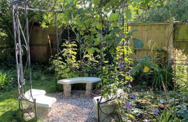 Lyndhurst - Victorian villa with heated pool - Foto 35