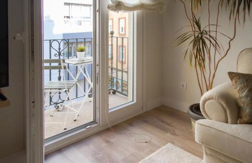 Bonito y luminoso apartamento en Rosalía de Castro - Photo 14